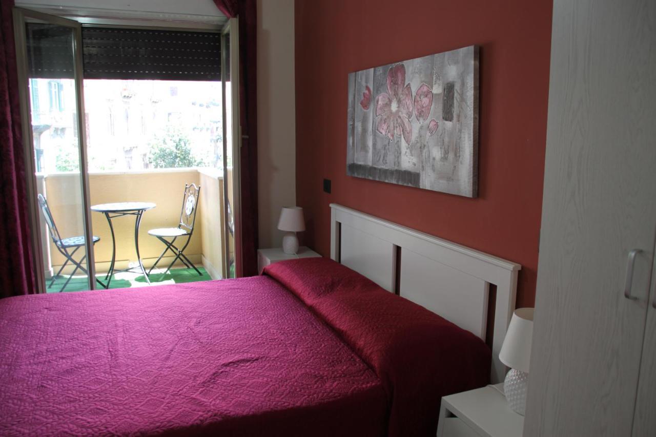 B&B Alexander-Room And Breakfast 팔레르모 외부 사진