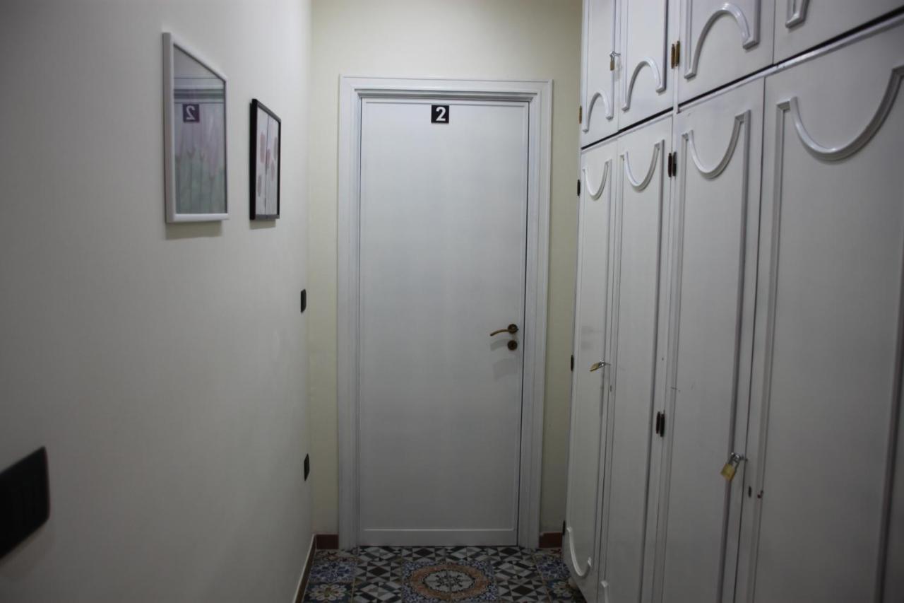 B&B Alexander-Room And Breakfast 팔레르모 외부 사진